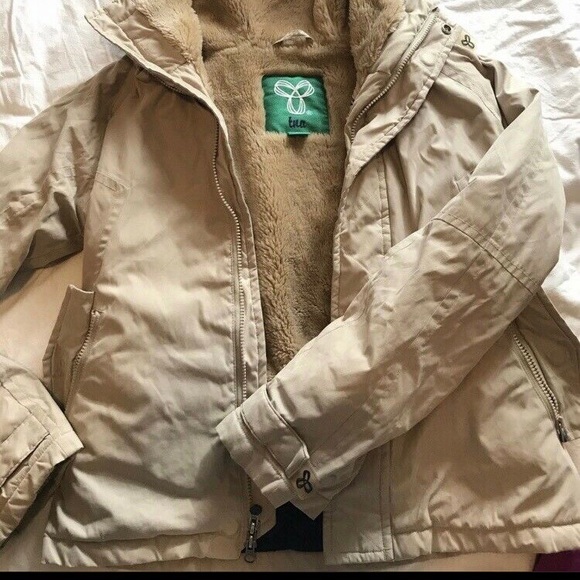 🧥TNA Winter Jacket/Coat🧥 - Picture 3 of 5
